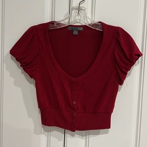 Cute crop sweater size small petite